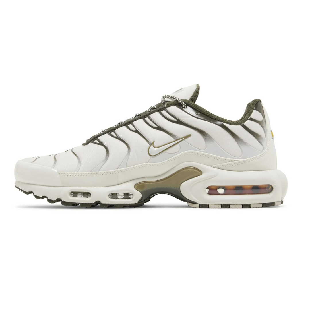 Nike TN Phantom Neutral Olive