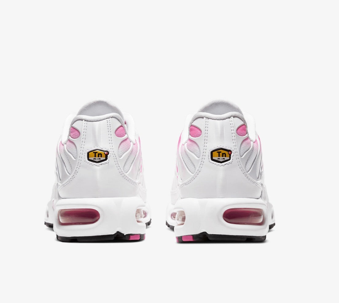 nike patike air max plus
NIKE