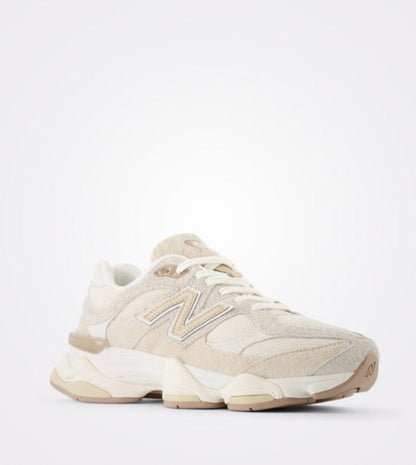 New Balance 9060 ‘Bisque Sea Salt'