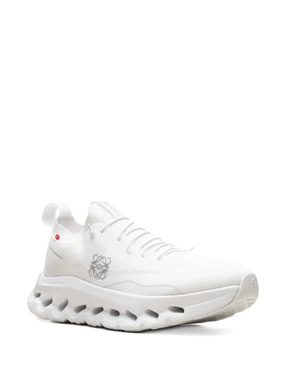 On x Loewe Cloudtilt “All White”