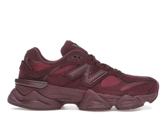 New Balance 9060
Burgundy