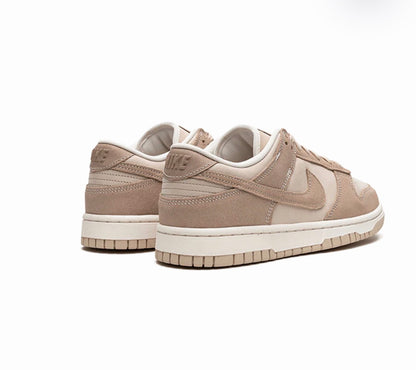 Nike Dunk Low SE Sanddrift
